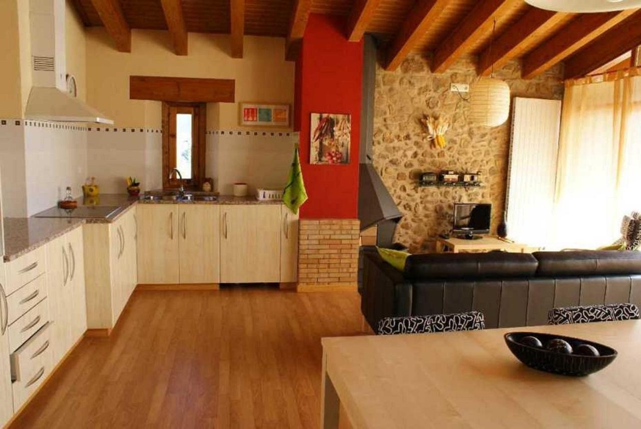 El Mas Prat Apartment La Vall de Bianya Luaran gambar