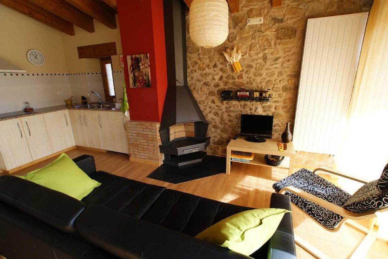 El Mas Prat Apartment La Vall de Bianya Luaran gambar