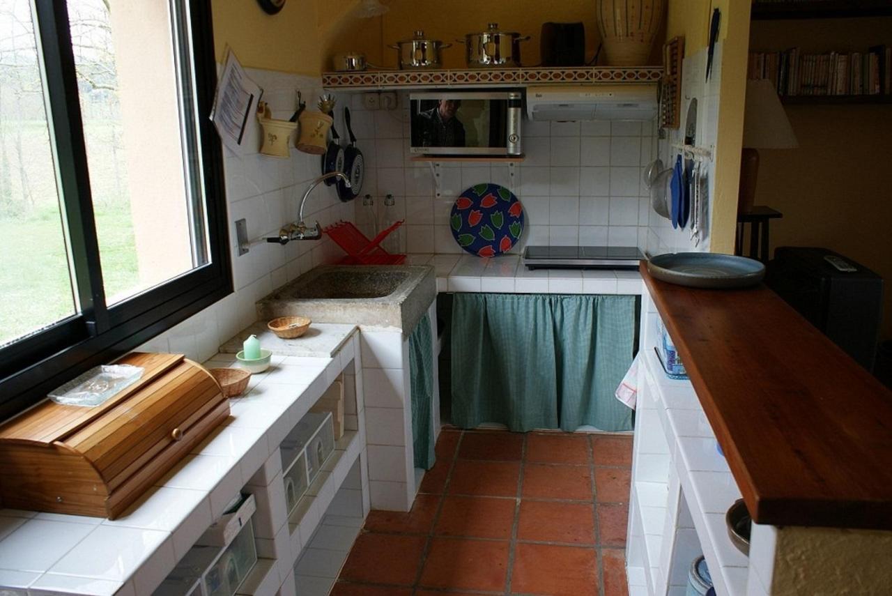 El Mas Prat Apartment La Vall de Bianya Luaran gambar