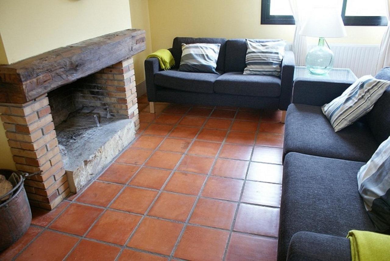 El Mas Prat Apartment La Vall de Bianya Luaran gambar