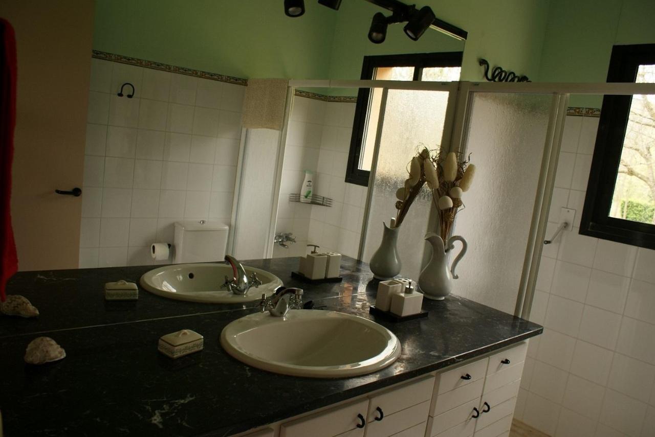 El Mas Prat Apartment La Vall de Bianya Luaran gambar