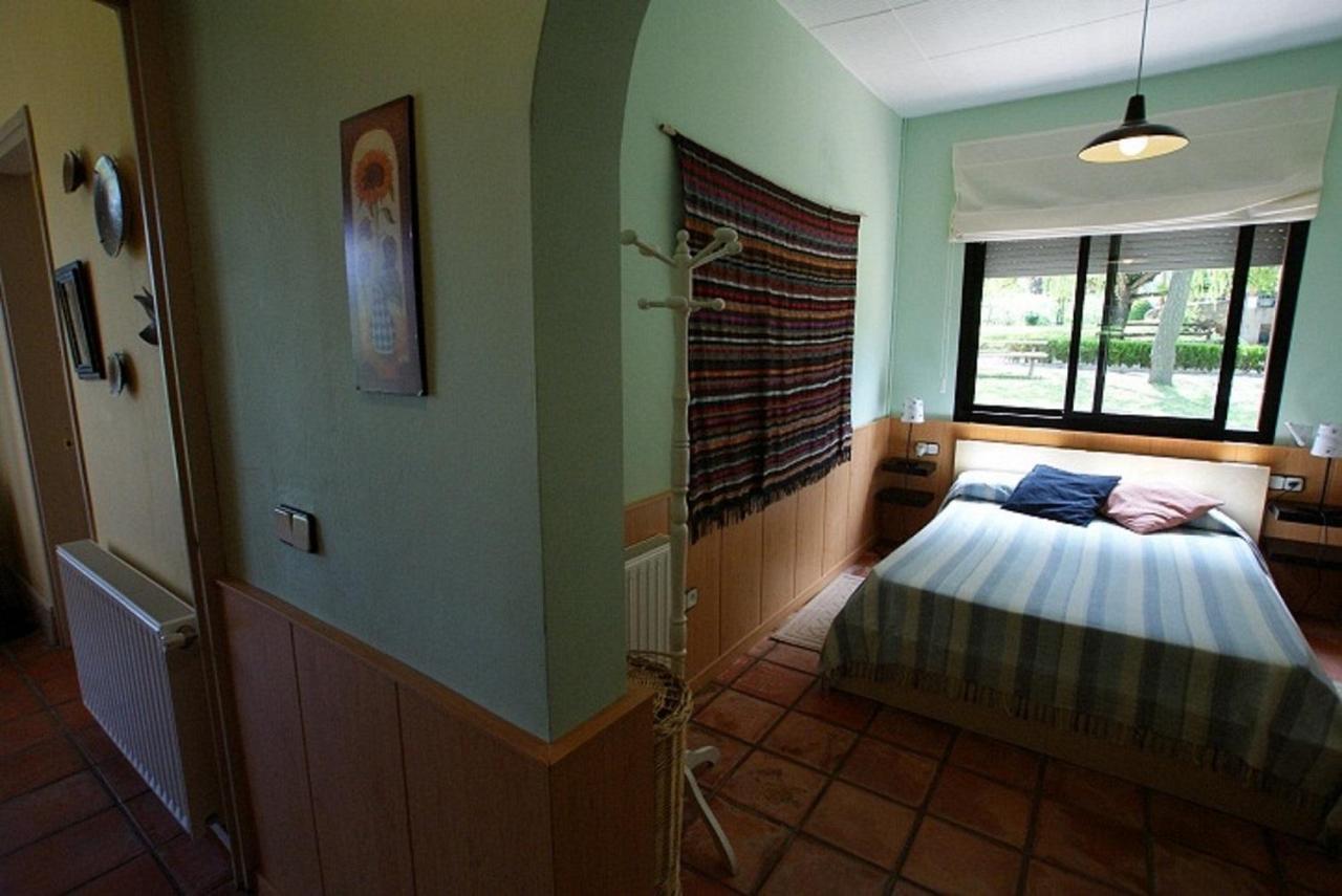 El Mas Prat Apartment La Vall de Bianya Luaran gambar