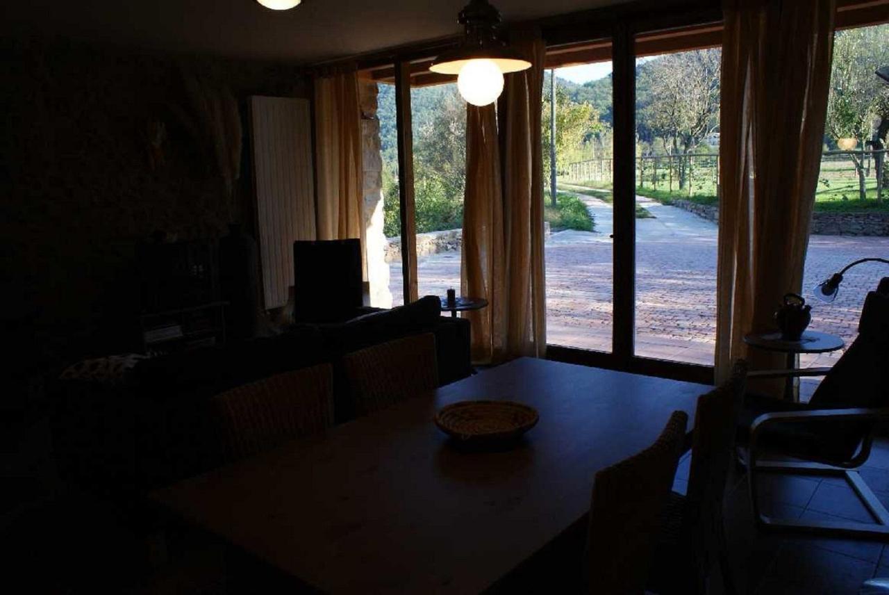 El Mas Prat Apartment La Vall de Bianya Luaran gambar