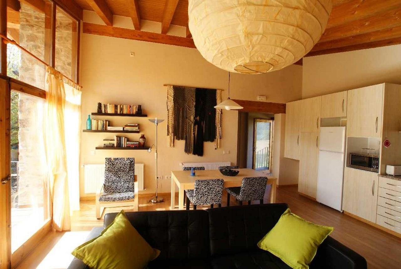 El Mas Prat Apartment La Vall de Bianya Luaran gambar