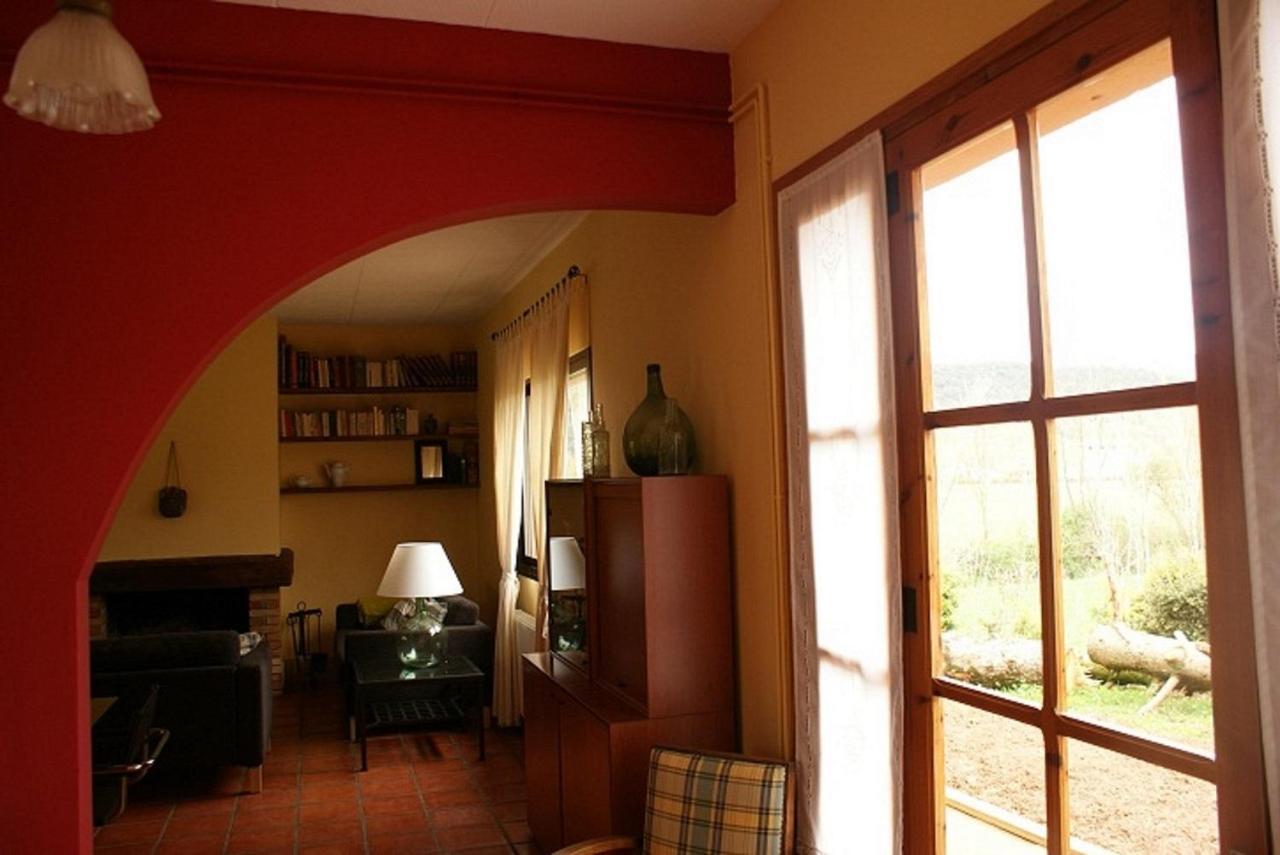 El Mas Prat Apartment La Vall de Bianya Luaran gambar